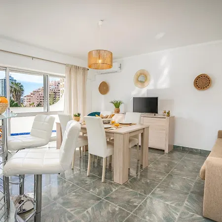 شقة Host Wise - Charming And Cozy Flat With Balcony بورتيماو