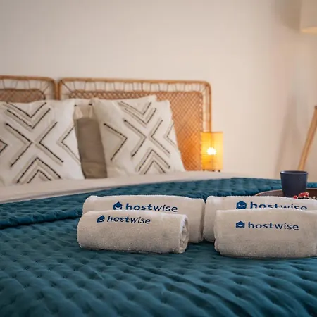 شقة Host Wise - Charming And Cozy Flat With Balcony *